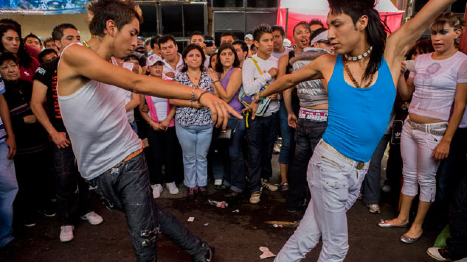 ¡Bailen! Encuentro de sistemas de sonido latinoamericanos